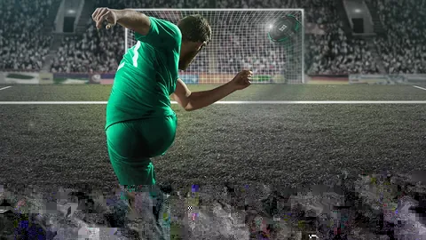 中国足球“加速前行”与“展望未来”